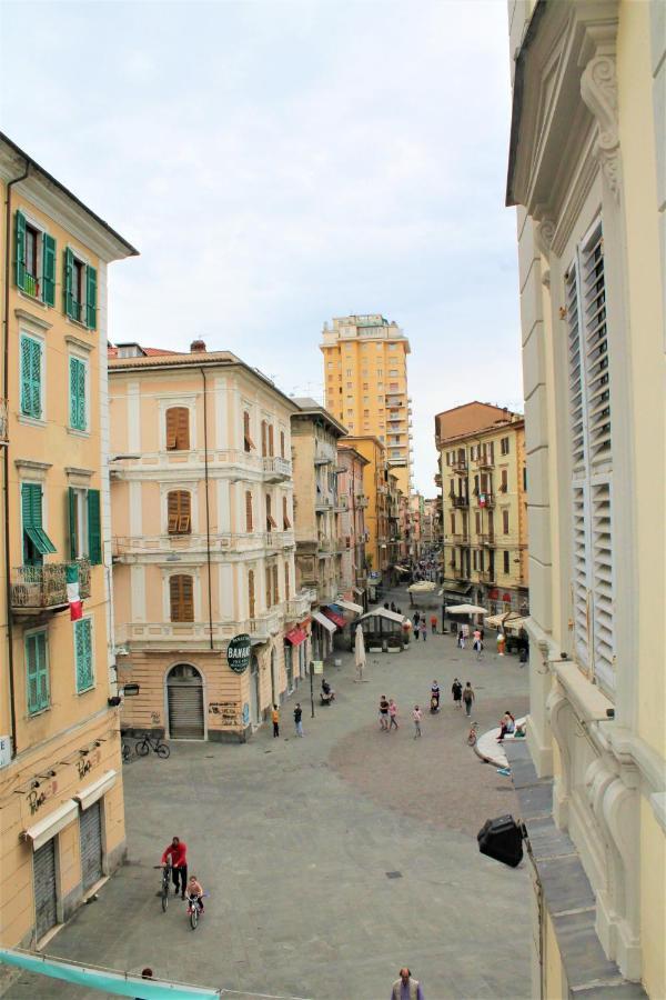You Stay "Main Street & Station" La Spezia Exteriér fotografie